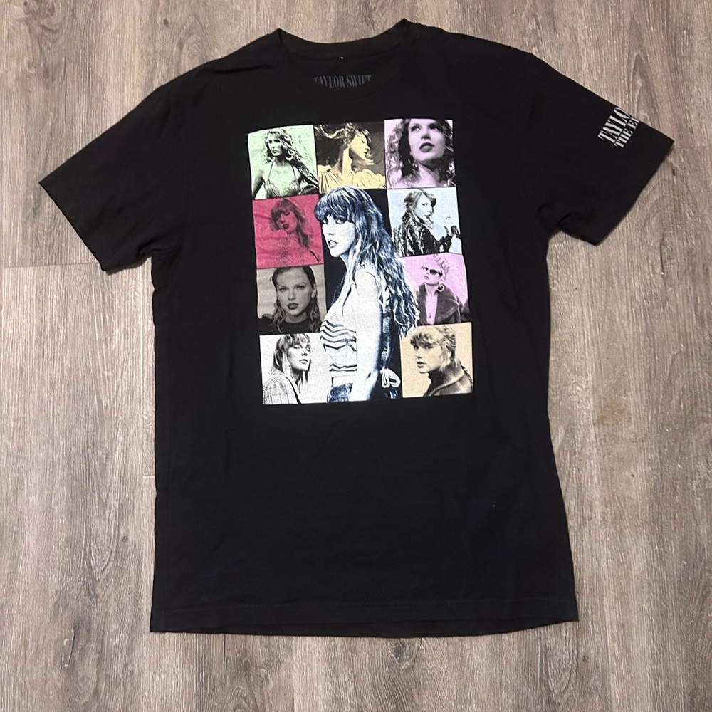 Taylor Swift The Eras Tour Official Merch Tour T-Shirt Black Size Medium